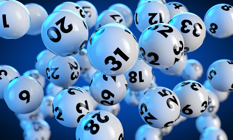 Schwebende Lottokugeln